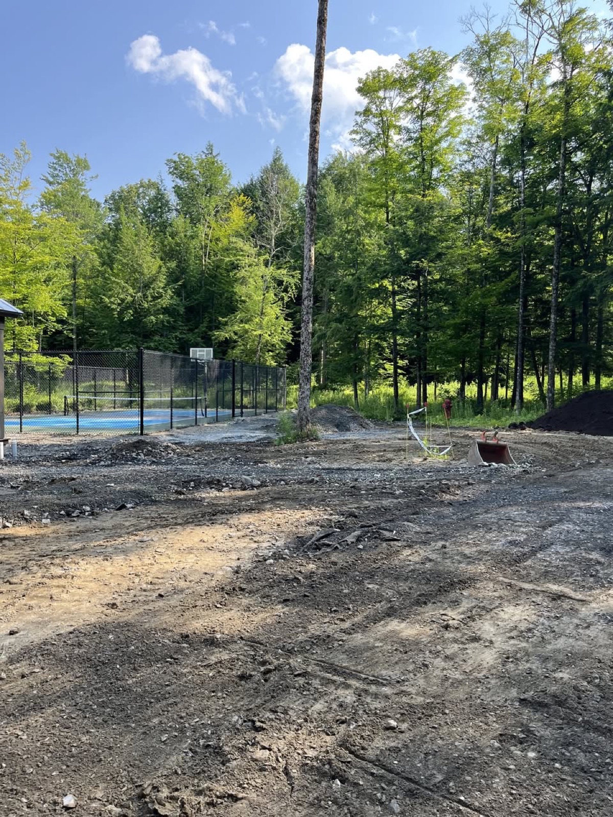 Équipe Paysagement Tout Vert sur un chantier Rive-Sud